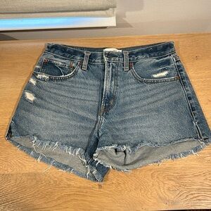 Curve Love Mid Rise Boyfriend Short